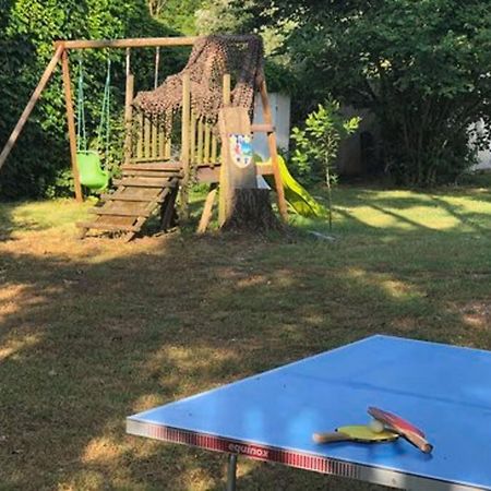 Gite 2-4 Couchages Situe Dans Un Magnifique Jardin Saint-Vivien  Exterior foto